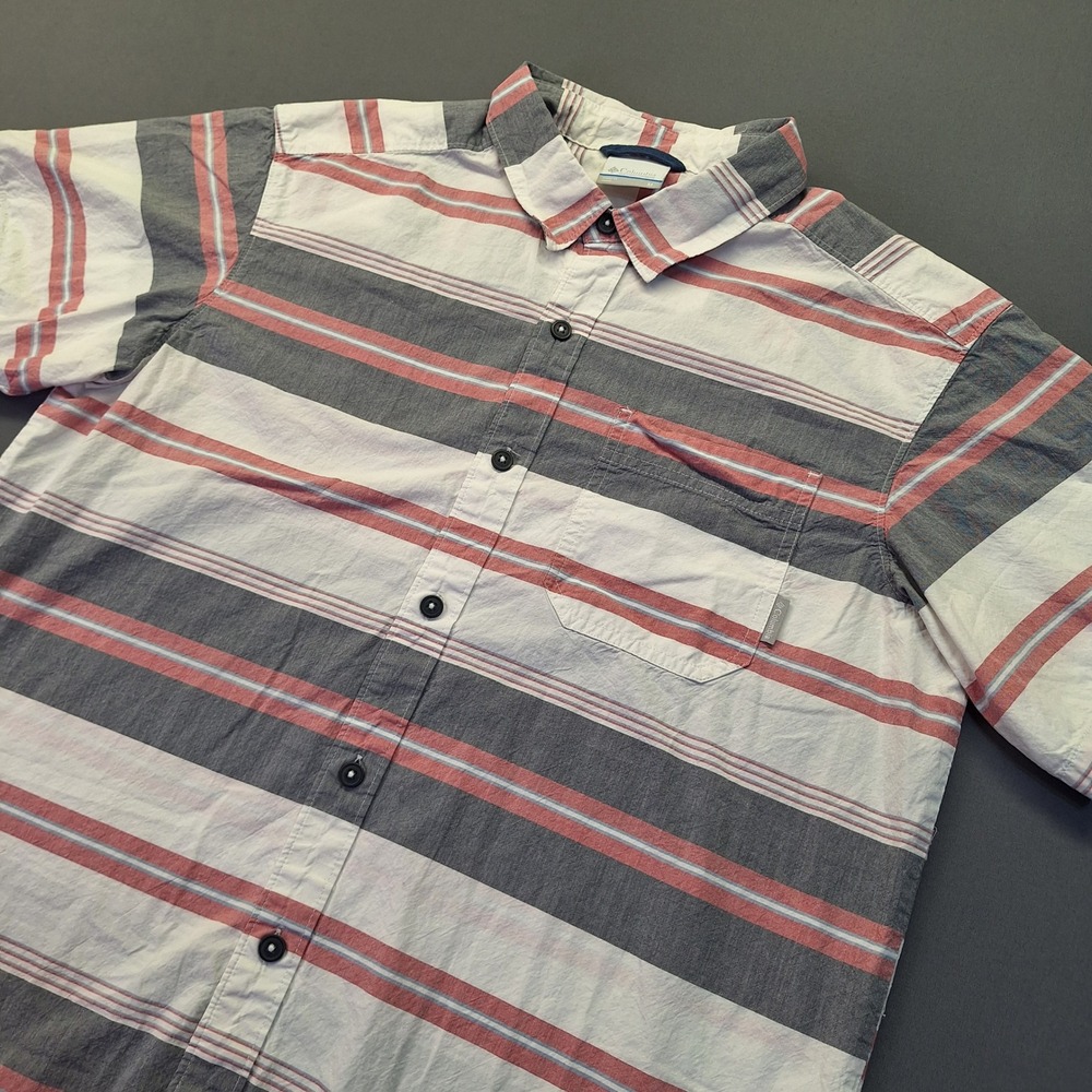 Columbia Mens Short Sleeve Button Up Shirt AM9131 Grey Red Striped Cotton Size M